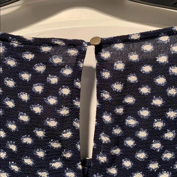 Ava & Viv Top Navy Polka Dot Balloon Sleeve Size 4X New - Picture 4 of 12